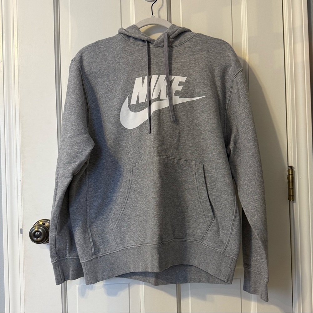 Nike Men's Gray Hoodie